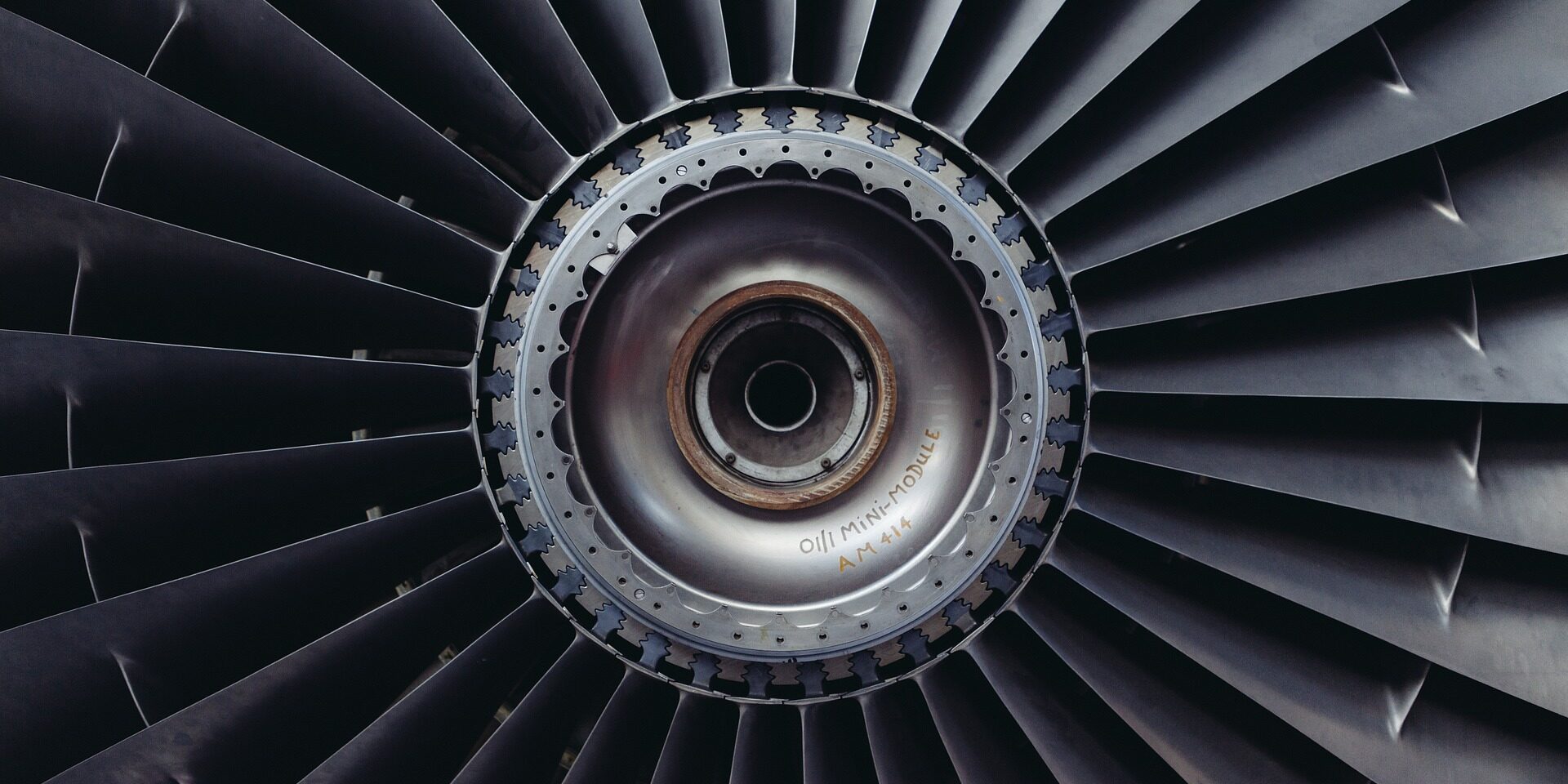 jet-engine-371412_1920